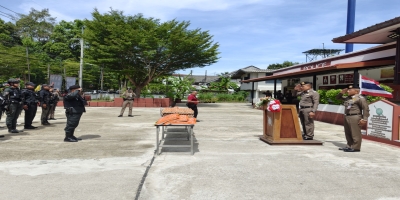 พล.ต.ท.ปิยะวัฒน์ เฉลิมศรี ผบช.ภ.9/รอง ผบ.ศปก.ตร.สน. ตรวจเยี่ยมข้าราชการตำรวจสังกัด สภ.ราตาปันยัง ภ.จว.ปัตตานี